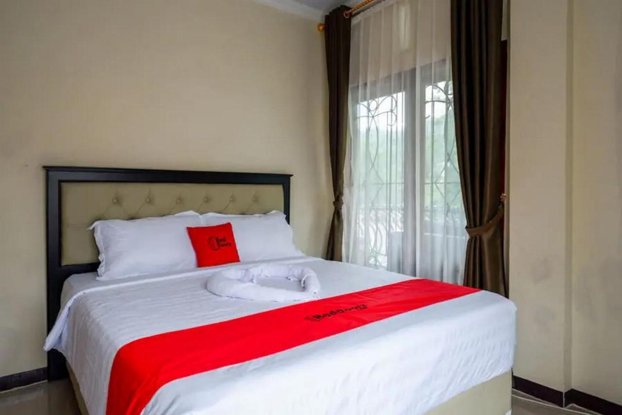 Hotel Reddoorz At Makale Tana Toraja Exterior foto