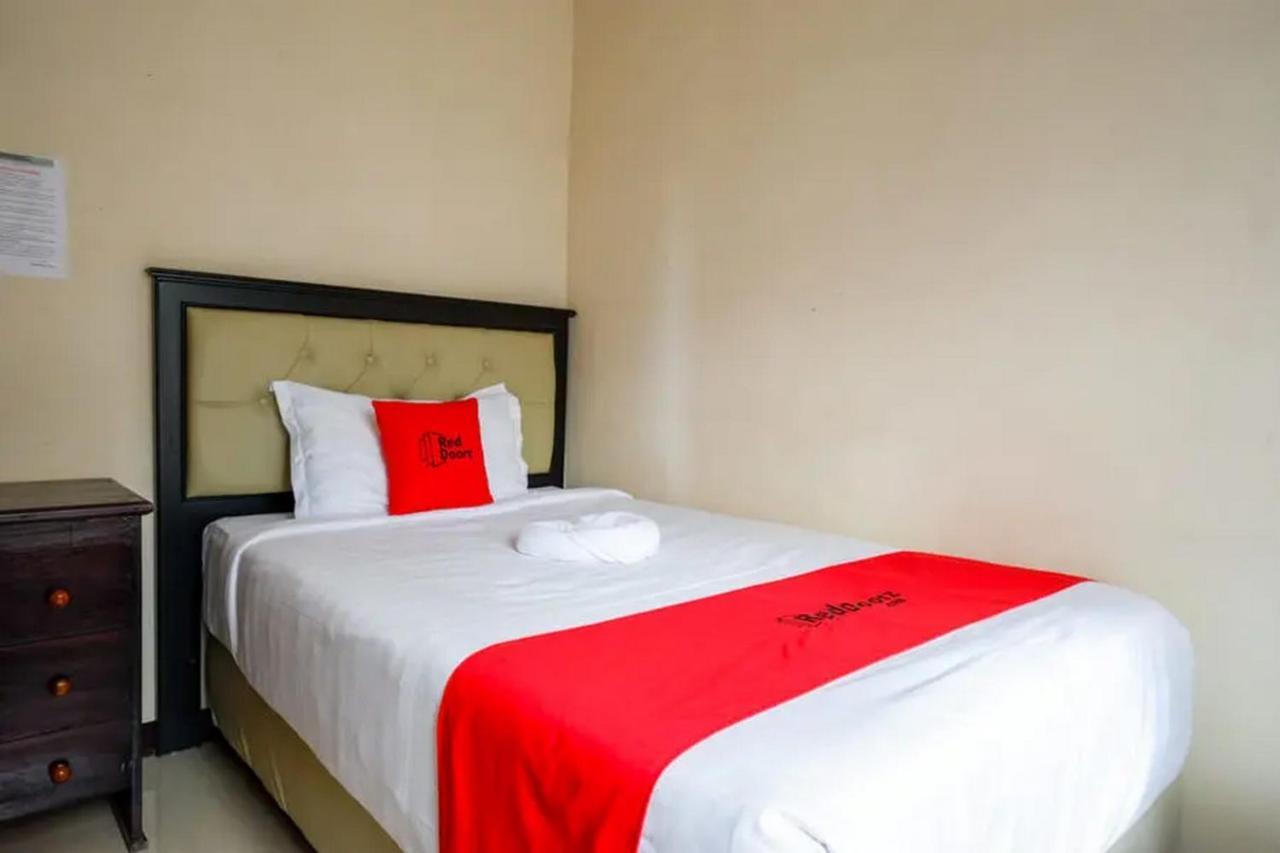 Hotel Reddoorz At Makale Tana Toraja Exterior foto