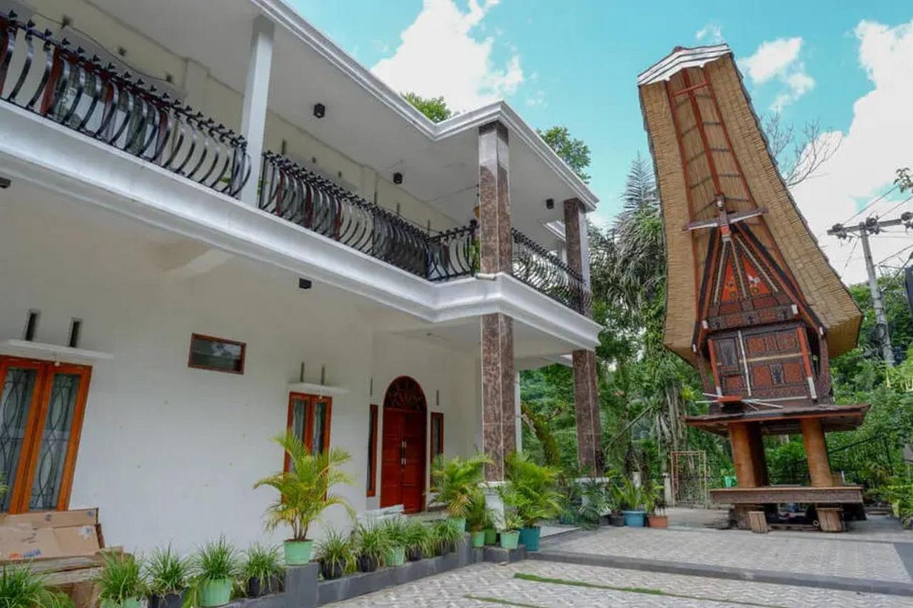 Hotel Reddoorz At Makale Tana Toraja Exterior foto