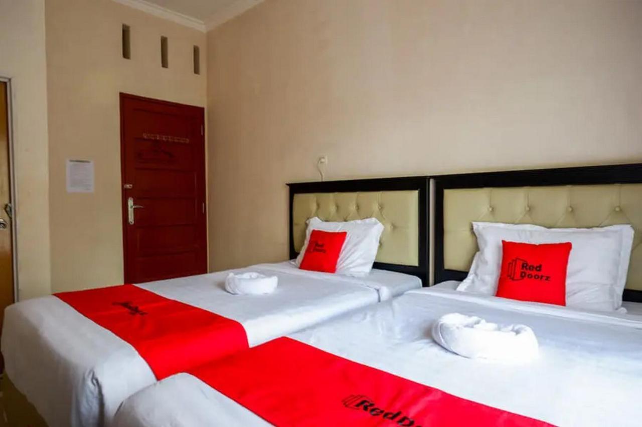 Hotel Reddoorz At Makale Tana Toraja Exterior foto